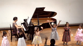 ピアノ教室発表会2016年子どもたちの合奏